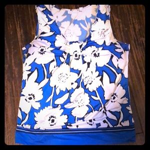 Spring or Fall with this blouse!